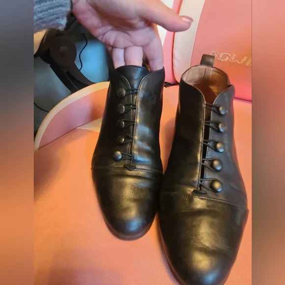 BeautiFeel Black Leather Buttoned Ankle Booties, GUC - Picture 9 of 11